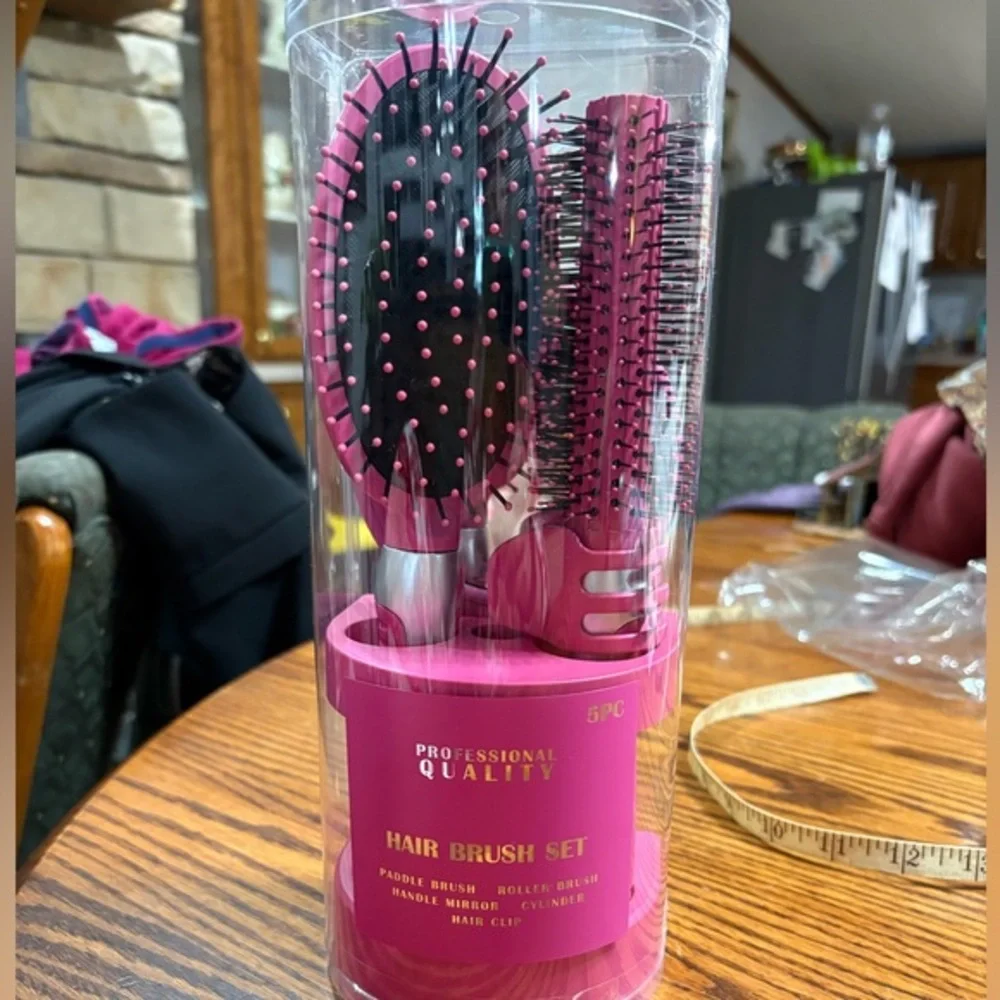 NIP PROFESSIONAL QUALITY 5 PIECE PINK BRUSH SET - Picture 1 of 2